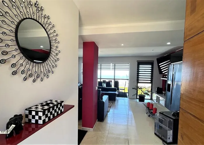 The Talisman Nyaraló